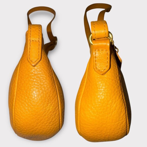 VTG Coach Sonoma Mini Zip 4313 Marigold Natural Grain Leather Crossbody Bag 90s - Picture 5 of 8